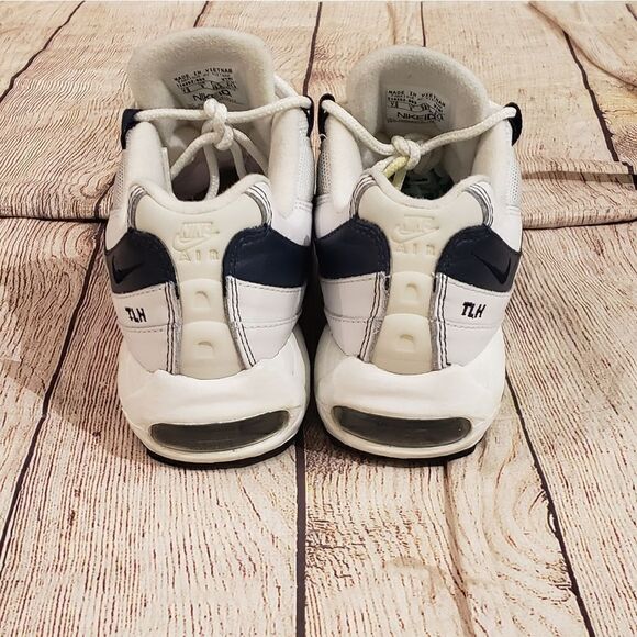 NIKE Sneakers   - Picture 5 of 12